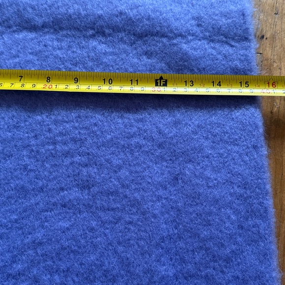 Maeve large scarf from Anthropologie - Picture 6 of 9